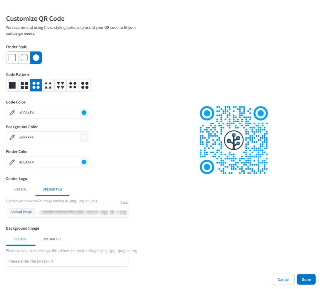 Interface for customizing a QR code with various design options and settings.